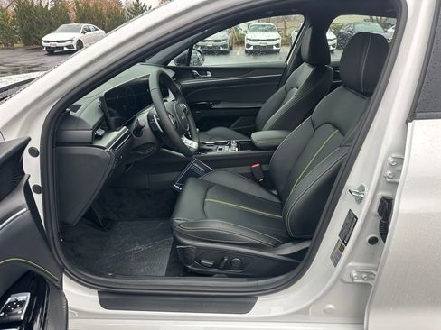 New 2026 Kia K5 GT image 9