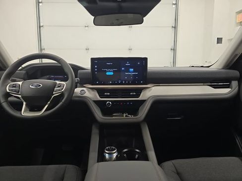 New 2026 Ford Explorer Active AWD/4WD image 15