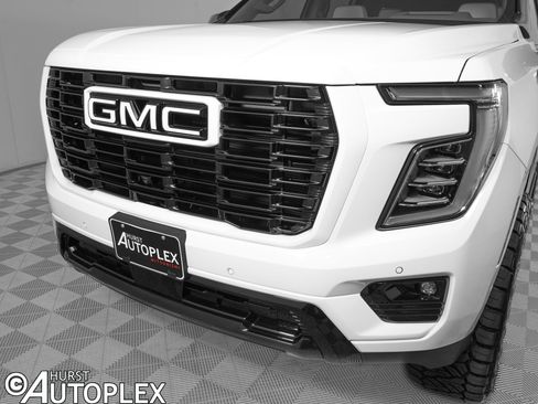 Used 2026 GMC Yukon Denali image 31