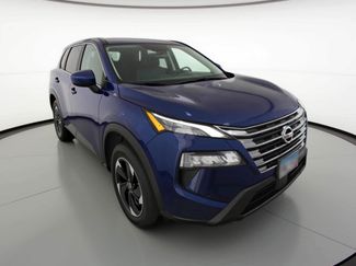 Used 2025 Nissan Rogue SV video 1