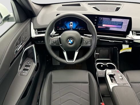New 2026 BMW X1 xDrive28i w/ Technology Package AWD/4WD image 10