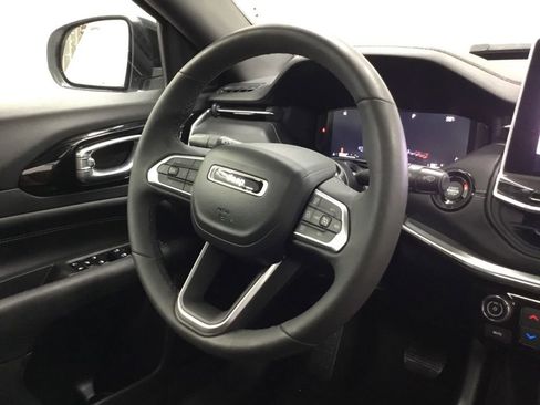 Used 2023 Jeep Compass High Altitude AWD/4WD image 30