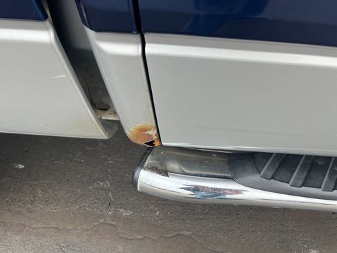 Used 2011 Ford F150 XLT w/ XLT Chrome Pkg image 24