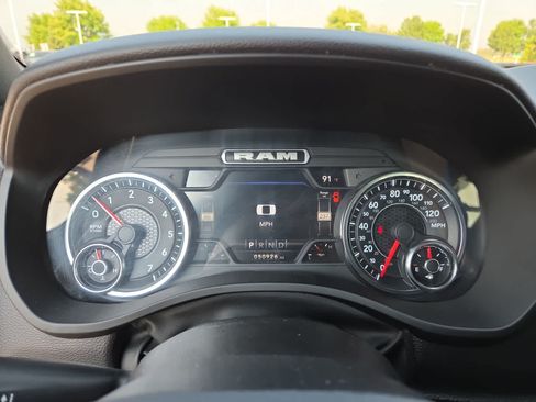 Used 2023 RAM 1500 Big Horn AWD/4WD image 26