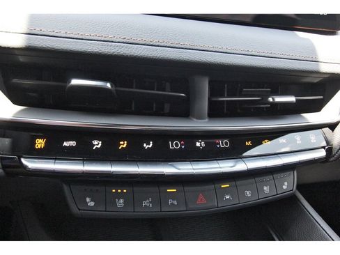 New 2026 Cadillac CT5 Sport w/ Technology Package RWD image 19