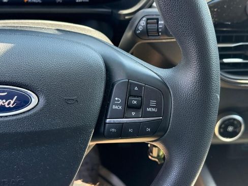 Used 2023 Ford Escape AWD image 18