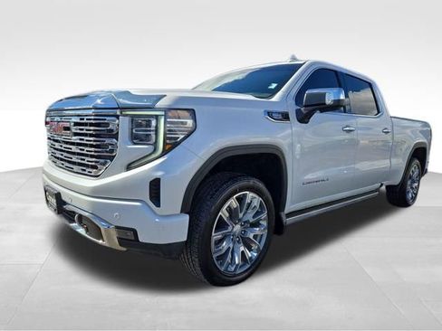 Used 2024 GMC Sierra 1500 Denali w/ Denali Reserve Package image 5