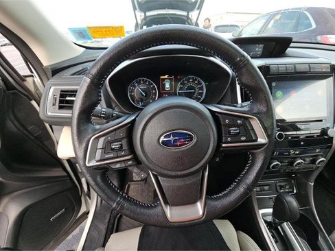 Used 2022 Subaru Ascent Limited w/ Technology Package image 8