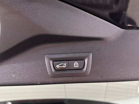 Used 2022 BMW X5 M50i AWD/4WD image 26