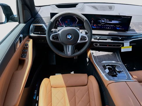 New 2026 BMW X5 sDrive40i w/ M Sport Package RWD image 17