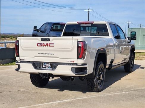 New 2026 GMC Sierra 2500 AT4 w/ AT4 Premium Plus Package image 6
