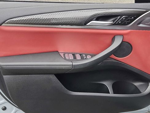 Used 2024 BMW X3 M40i w/ Premium Package image 12