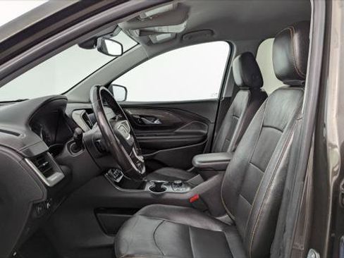 Used 2020 GMC Terrain SLT w/ Preferred Package AWD/4WD image 14