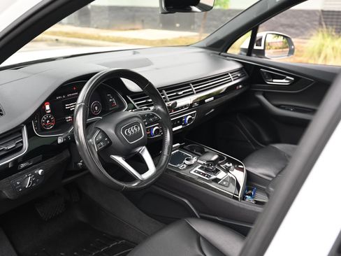 Used 2018 Audi Q7 3.0T Prestige AWD/4WD image 10