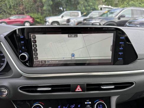 Used 2023 Hyundai Sonata SEL FWD image 23