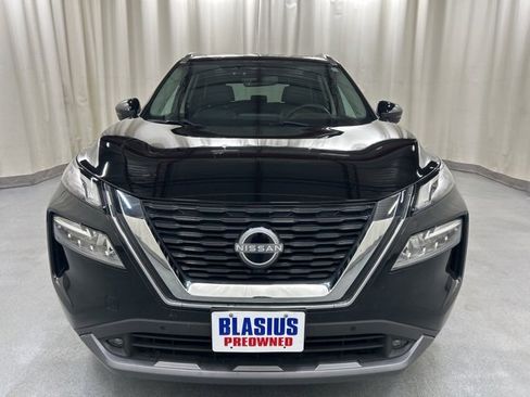 Used 2022 Nissan Rogue SL w/ SL Premium Package image 8