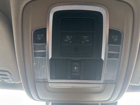 Used 2021 RAM 1500 Laramie image 27