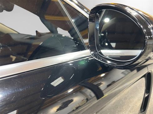 Used 2020 Porsche Panamera 4S image 13