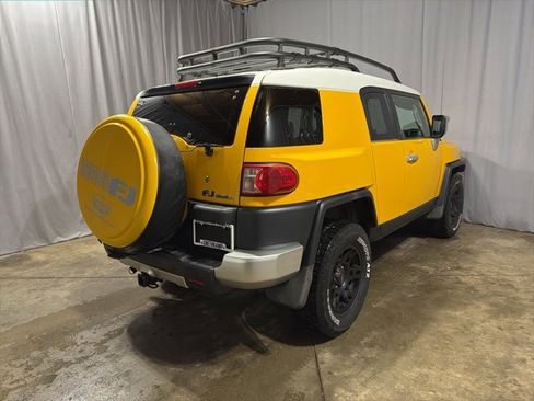 Used 2007 Toyota FJ Cruiser 4WD image 5
