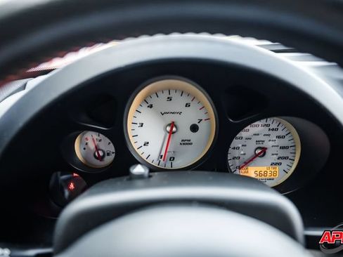 Used 2006 Dodge Viper SRT-10 RWD image 9