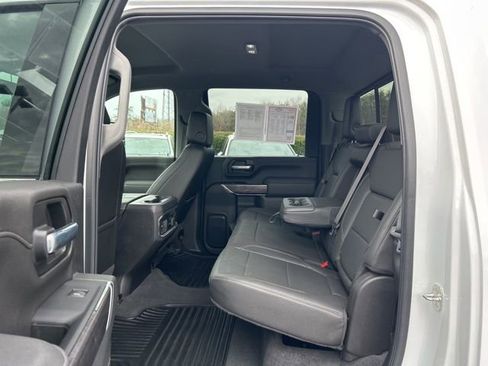 Used 2022 Chevrolet Silverado 2500 LTZ w/ LTZ Plus Package image 16