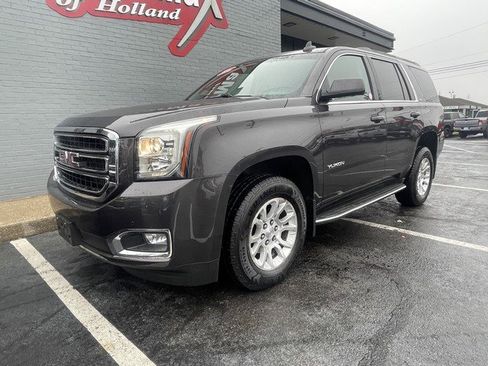 Used 2016 GMC Yukon SLT w/ Open Road Package image 2