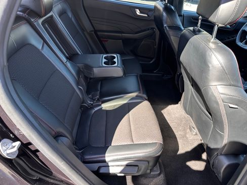 Used 2025 Ford Escape ST-Line FWD image 16