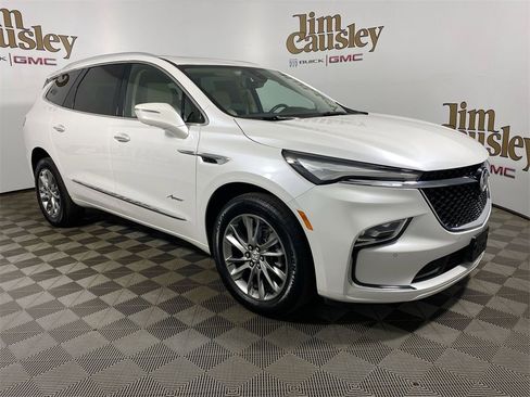 Used 2023 Buick Enclave Avenir w/ Avenir Technology Package image 1