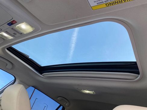 Used 2018 Subaru Outback 2.5i Limited image 24