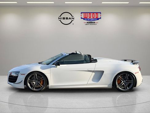 Used 2011 Audi R8 V10 AWD/4WD image 2