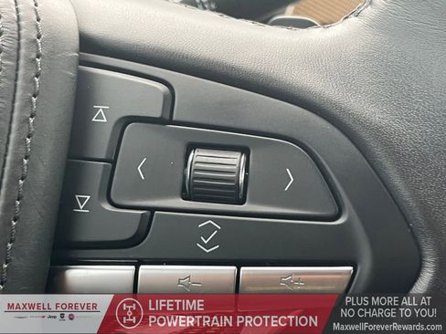 Used 2022 Cadillac XT6 Premium Luxury w/ Platinum Package image 10