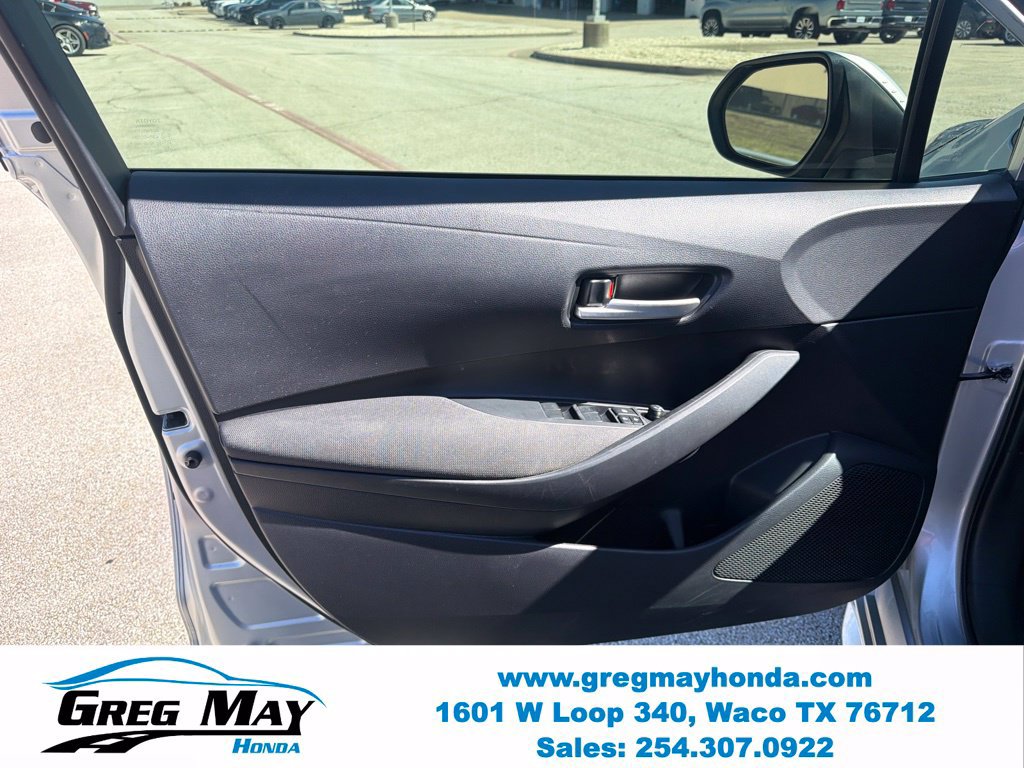 Used 2021 Toyota Corolla LE FWD image 10