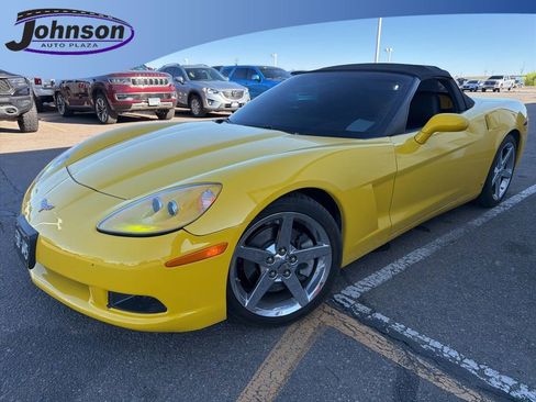Used 2007 Chevrolet Corvette Convertible w/ Preferred Equipment Group RWD image 1