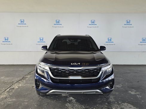Used 2023 Kia Seltos S FWD image 2