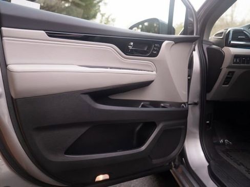 Used 2023 Honda Odyssey Elite image 39