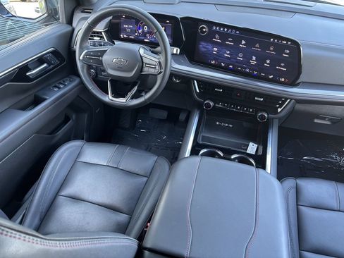 Used 2025 Chevrolet Tahoe RST w/ RST Capability Package AWD/4WD image 25