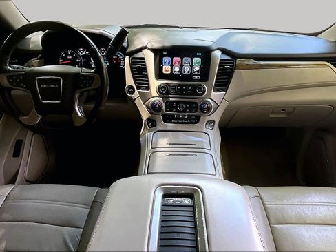 Used 2017 GMC Yukon Denali w/ Open Road Package RWD image 16