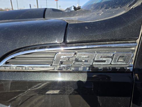 Used 2015 Ford F350 Lariat w/ Chrome Package image 7