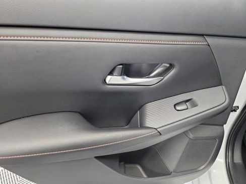 Certified 2023 Nissan Sentra SR w/ SR Premium Package FWD image 15