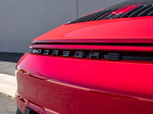Used 2021 Porsche 911 Carrera S image 15