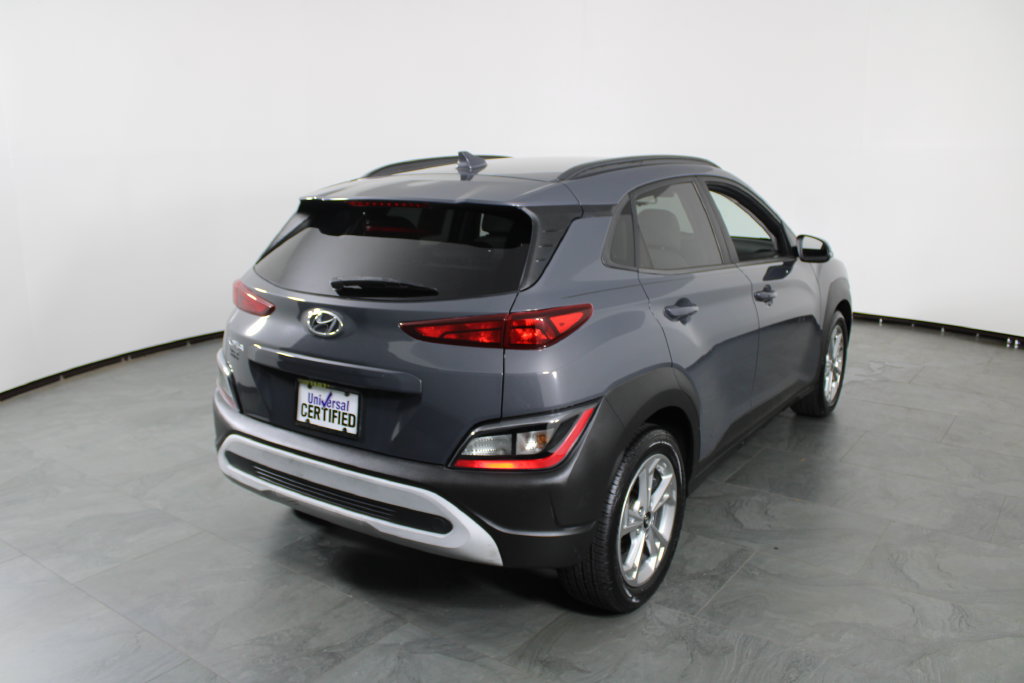Used 2023 Hyundai Kona SEL FWD image 9