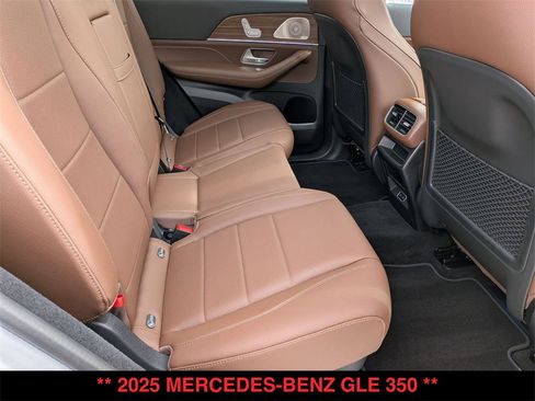 Certified 2025 Mercedes-Benz GLE 350 4MATIC image 30