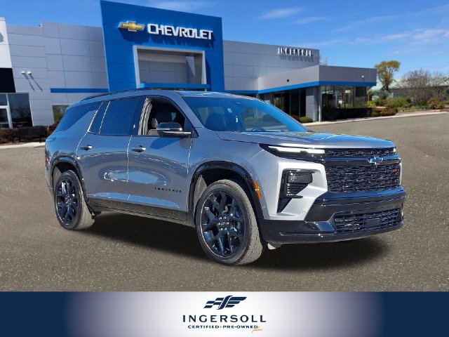 Used 2026 Chevrolet Traverse RS AWD/4WD image 1