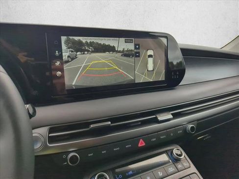 Used 2024 Hyundai Palisade Limited image 13