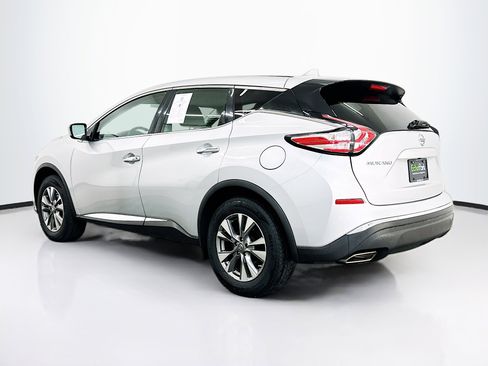 Used 2017 Nissan Murano S image 5