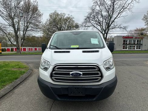 Used 2019 Ford Transit 250 130 Low Roof w/ Exterior Upgrade Package RWD image 2