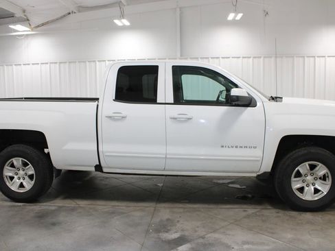 Used 2016 Chevrolet Silverado 1500 LT AWD/4WD image 11