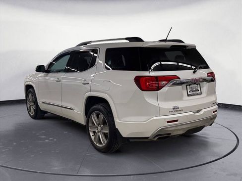 Used 2017 GMC Acadia Denali w/ Technology Package image 4