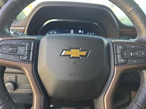 Used 2023 Chevrolet Tahoe High Country AWD/4WD image 25