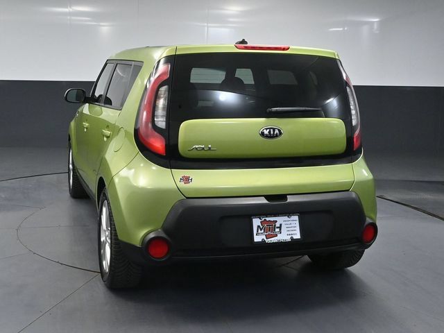 Used 2015 Kia Soul + FWD image 5